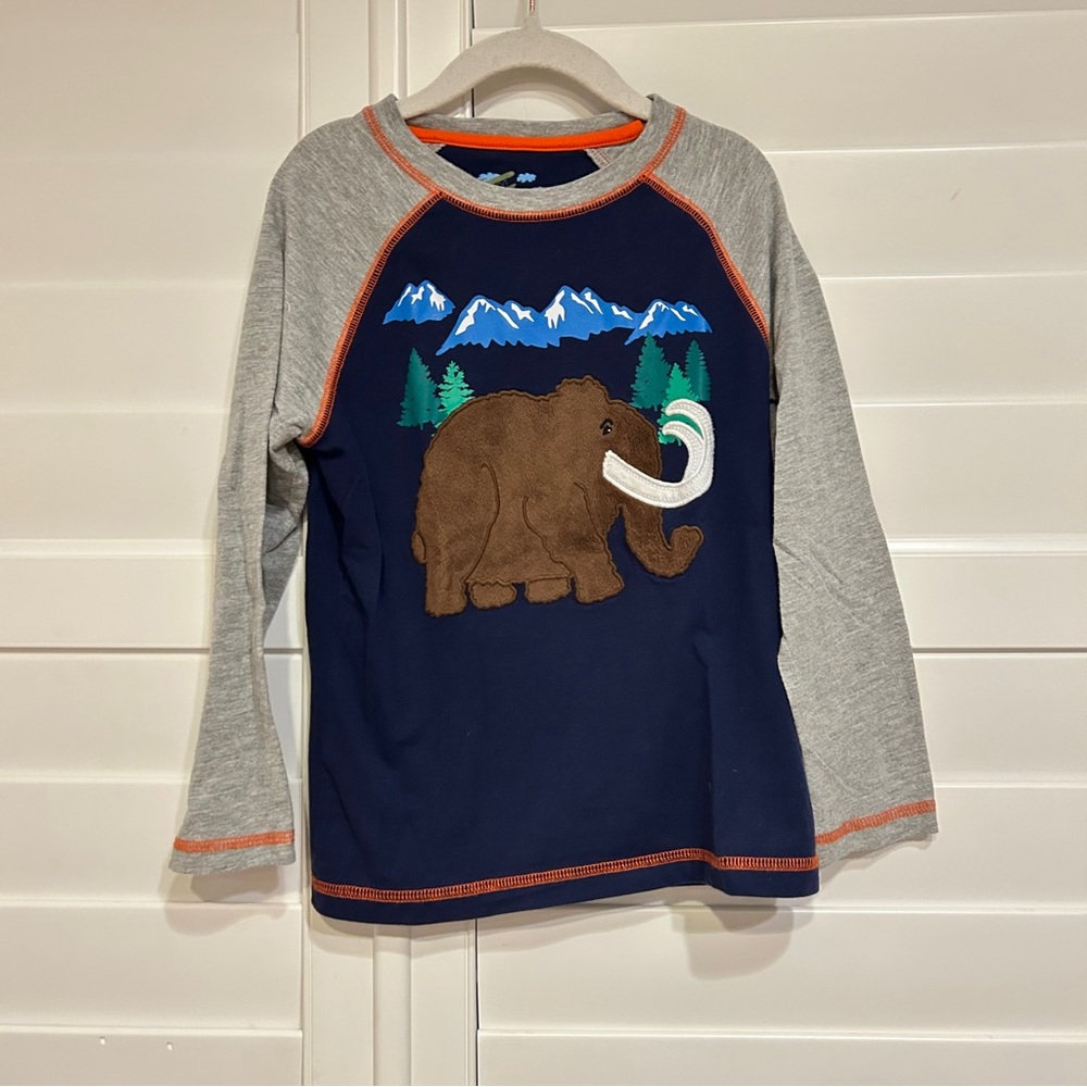 Adventure Wear Mammoth Print Long Sleeve Tee Navy blue Multi Size 6
